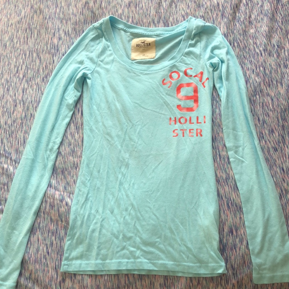 Hollister long sleeve tee